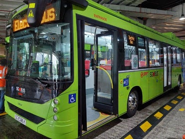 ENTRAN EN SERVICIO EN SINGAPUR 20 AUTOBUSES ELÉCTRICOS DE GEMILANG CON PUERTAS MASATS